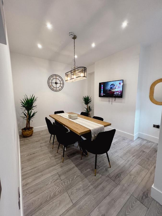 Stylish Stay Near The Stadium Walk To The Action Liverpool Buitenkant foto