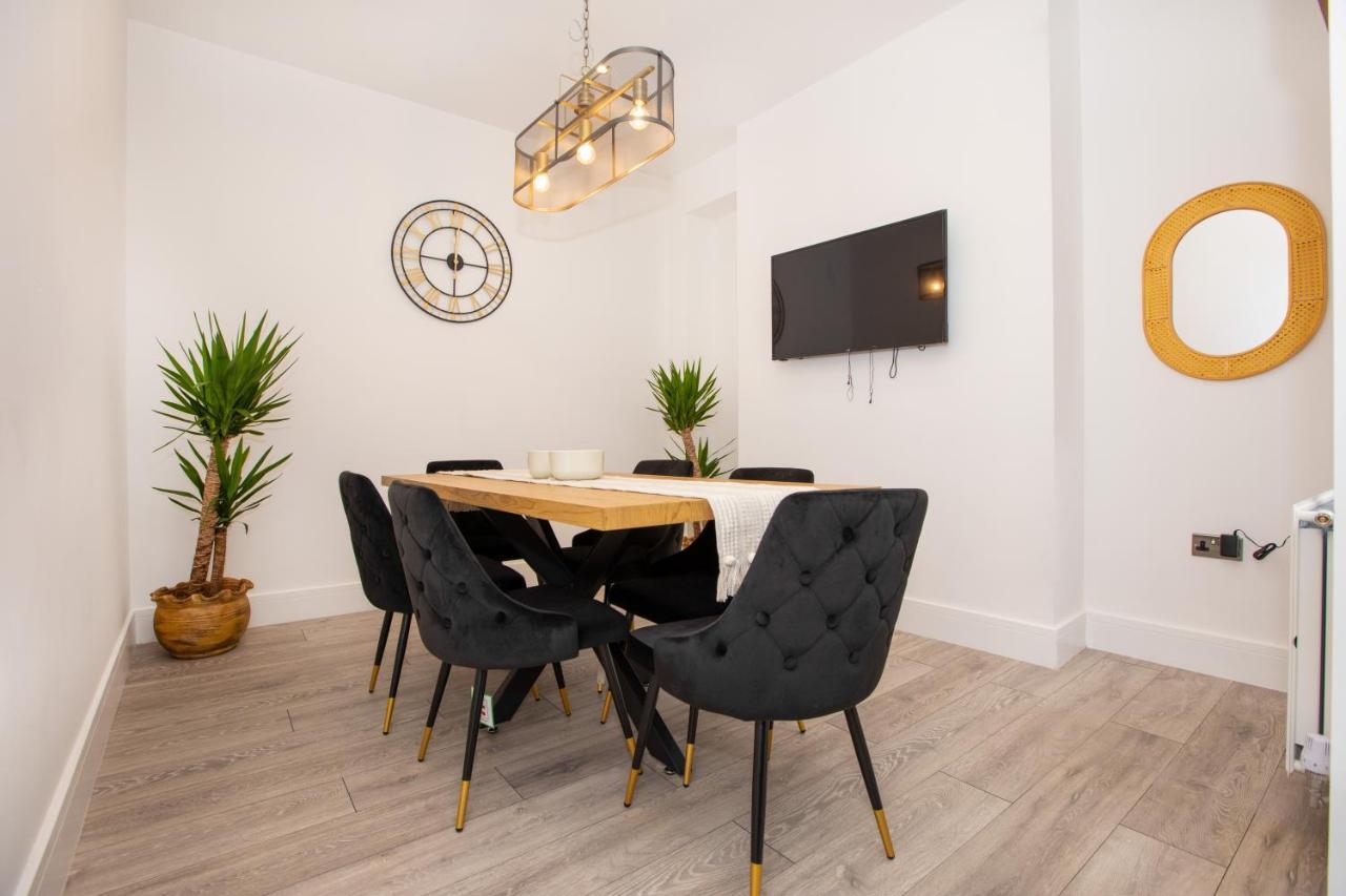 Stylish Stay Near The Stadium Walk To The Action Liverpool Buitenkant foto