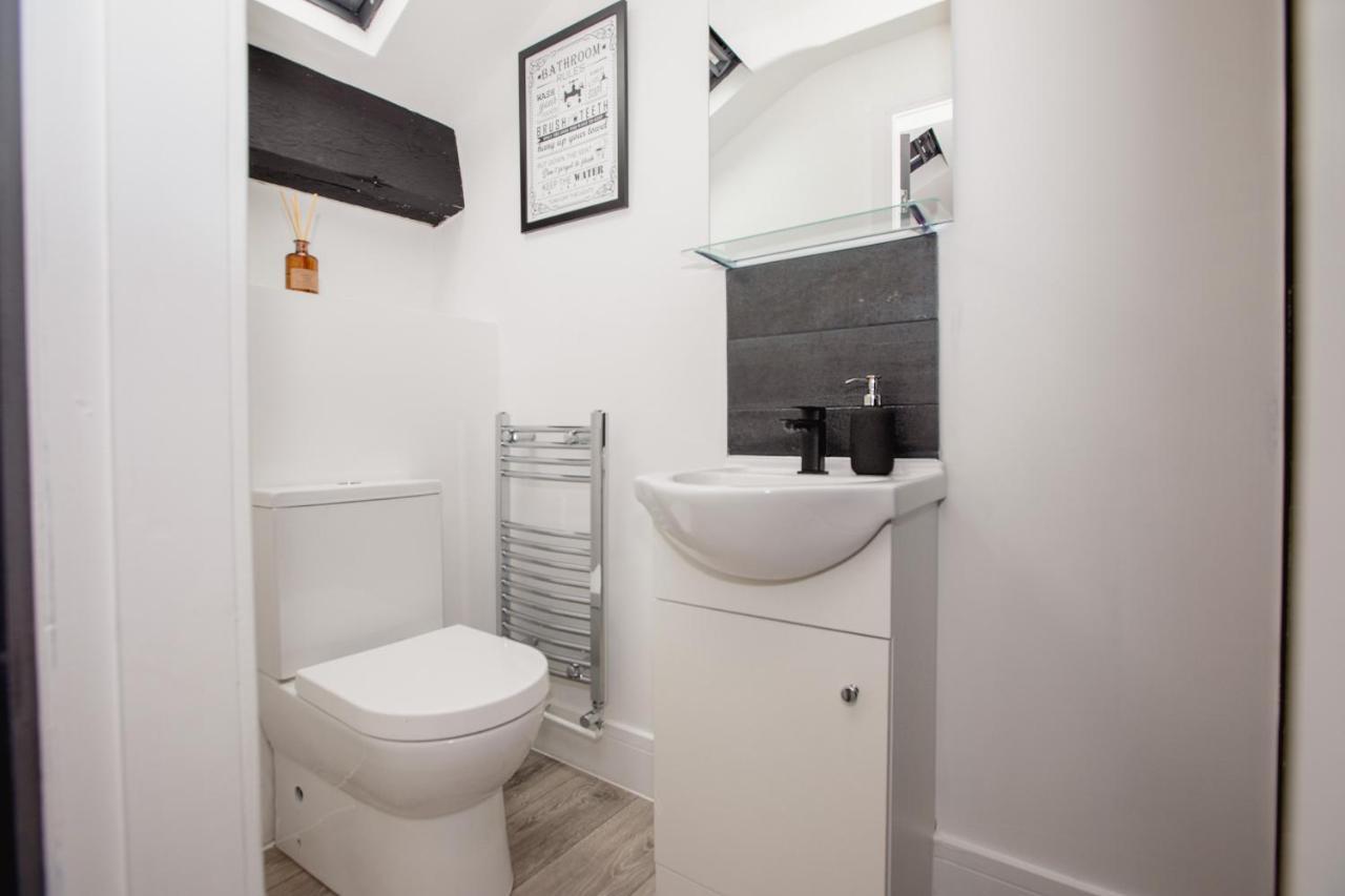 Stylish Stay Near The Stadium Walk To The Action Liverpool Buitenkant foto